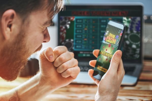 tobru99 platform interface showing football betting markets and live casino options
